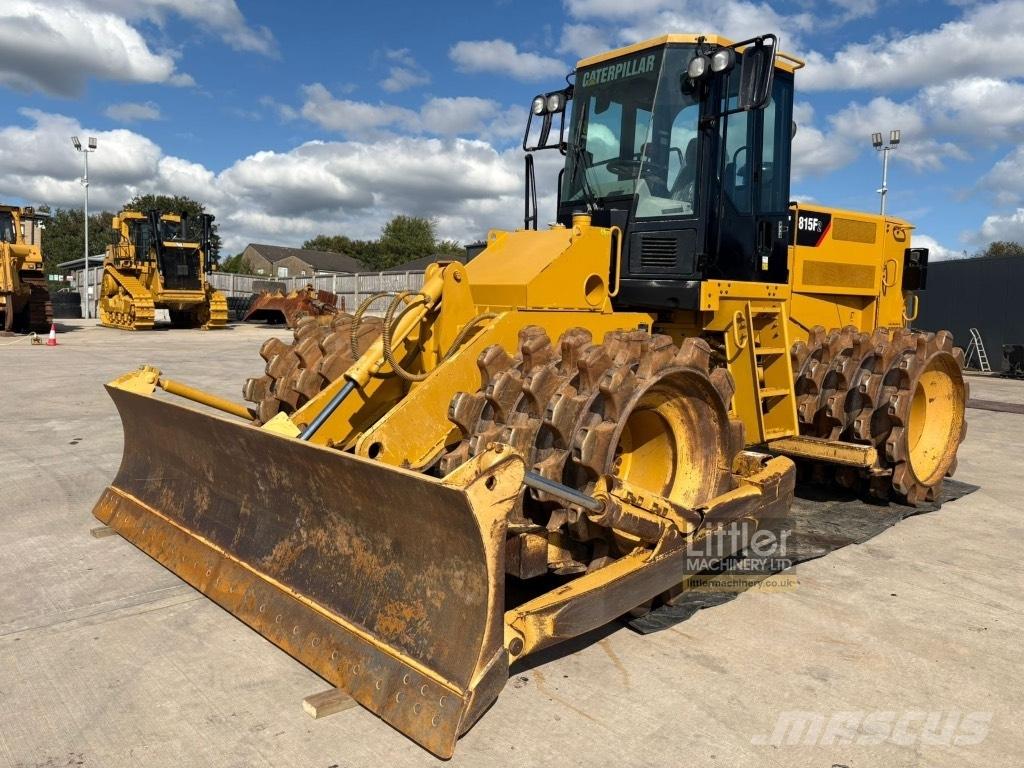 CAT 815 F 2 Nabijači zemlje