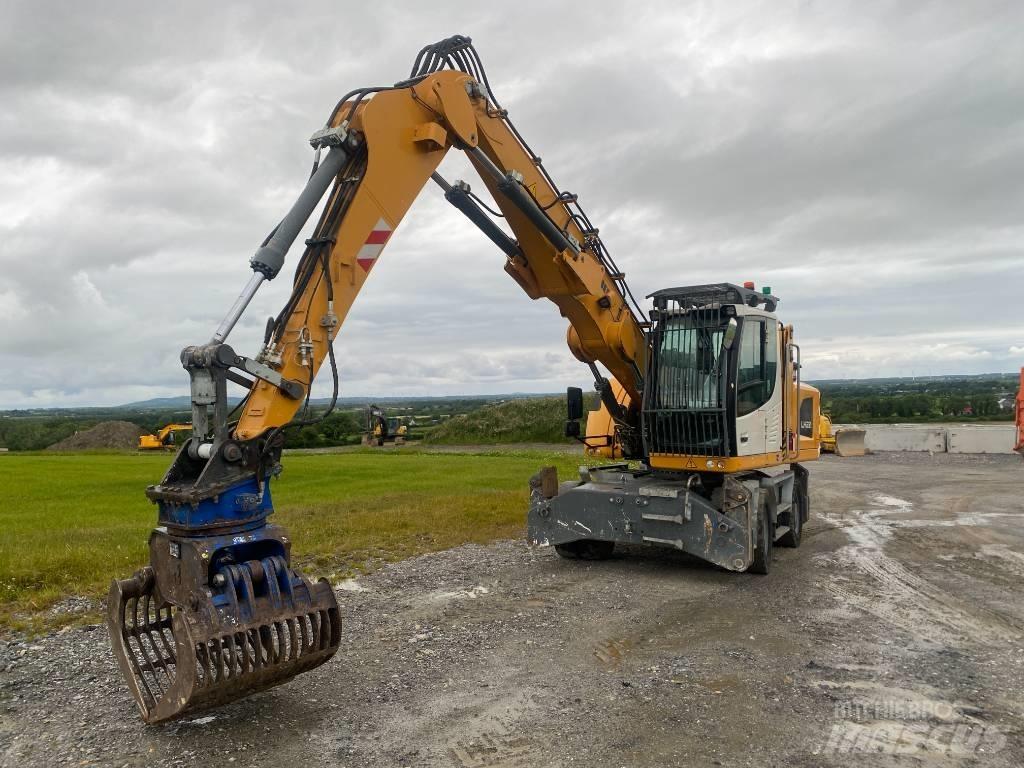 Liebherr LH 22 Bageri guseničari