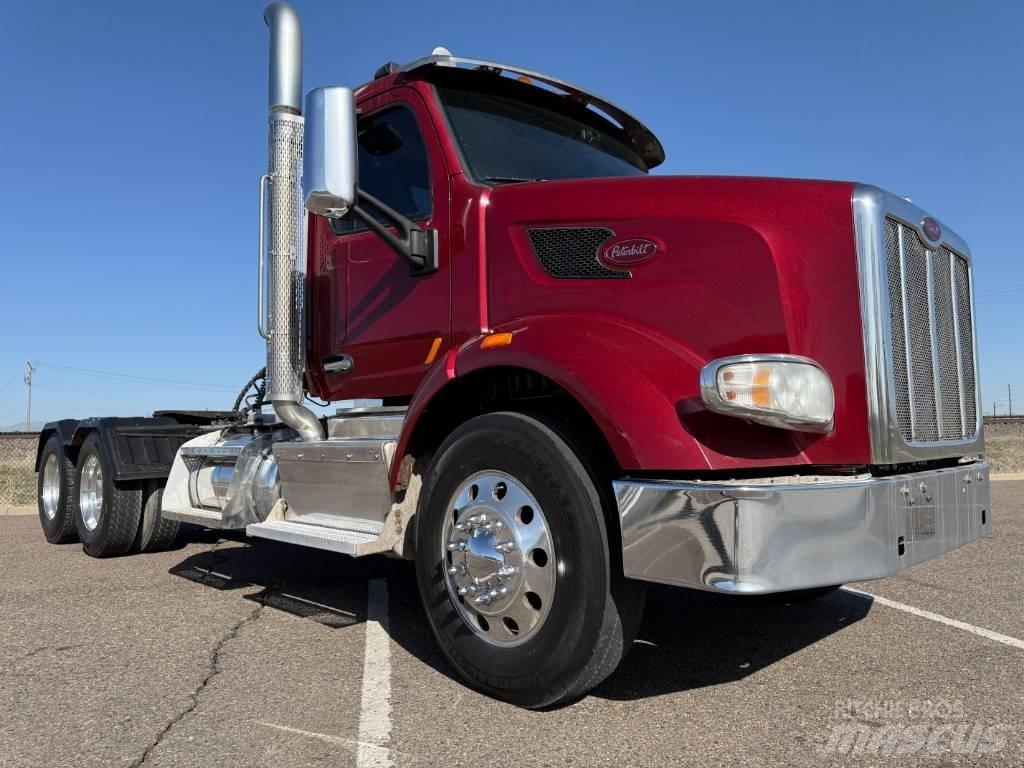 Peterbilt 567 Tegljači