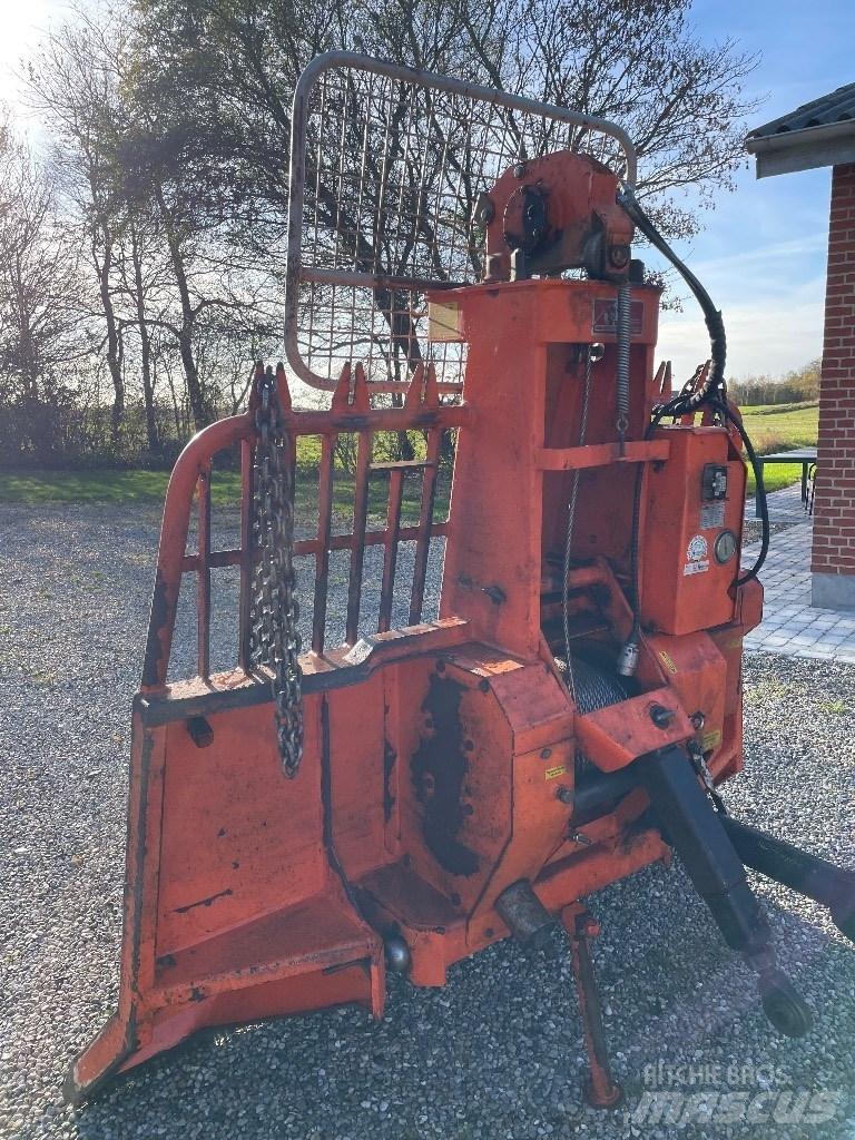 Tiger WH120 Vitla