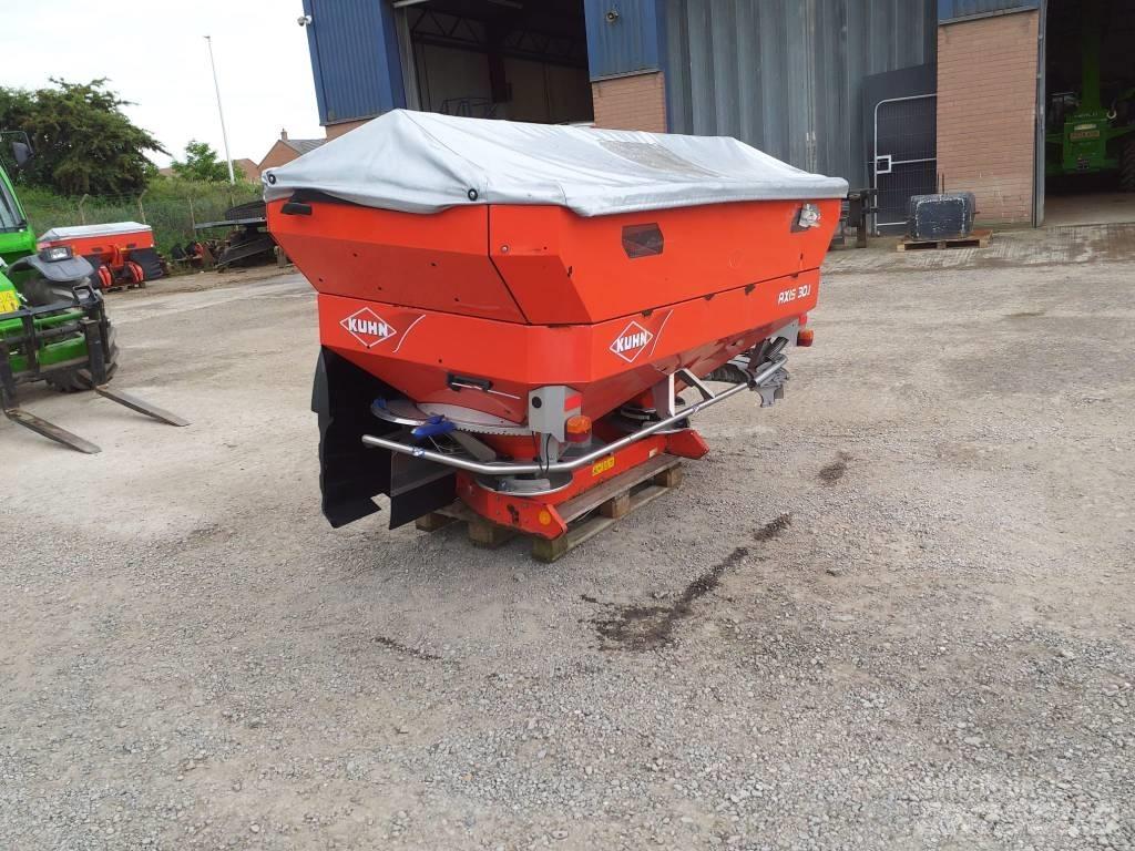 Kuhn Axis 30.1Q Rasturači mineralnog đubriva