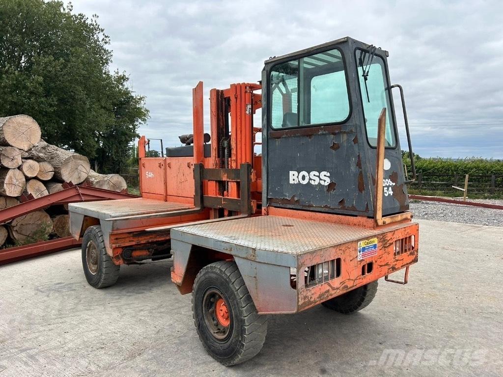 Boss 546 Bočni viljuškari