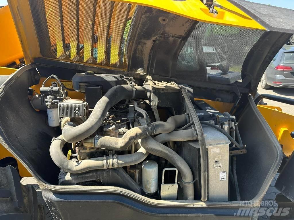 JCB 531-70 Agri Plus Poljoprivredni teleskopski utovarivači