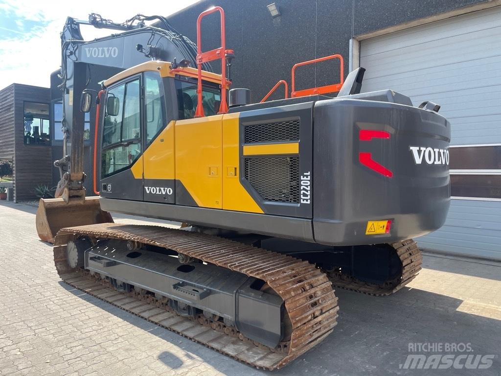 Volvo EC220E Bageri guseničari