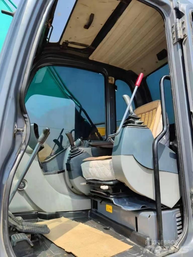 Kobelco SK 260 Bageri guseničari