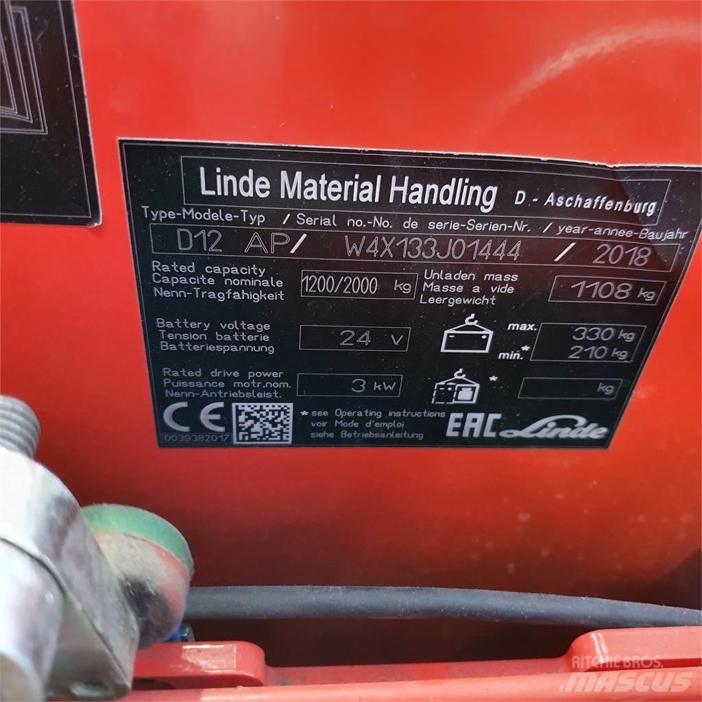 Linde D12AP Ručni električni viljuškar