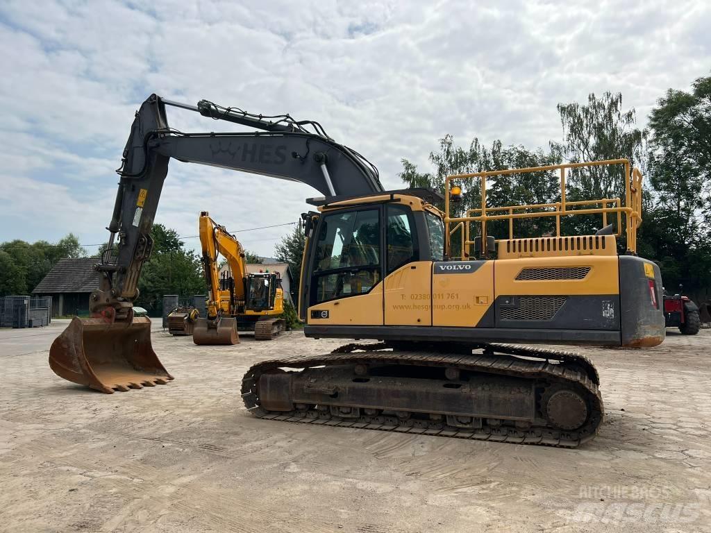 Volvo EC 250 D L Bageri guseničari