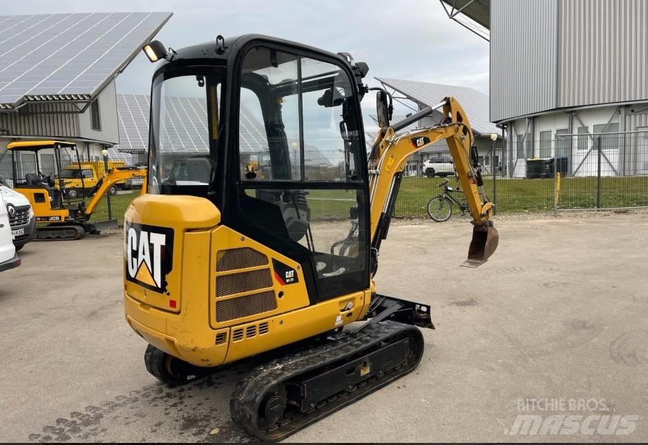 CAT 301.7 D Mini bageri < 7t