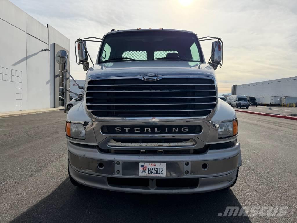 Sterling AT 9500 Kamioni za podizanje kablova