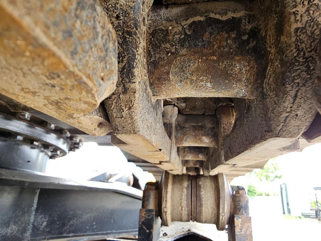 Sany SY135C Bageri guseničari