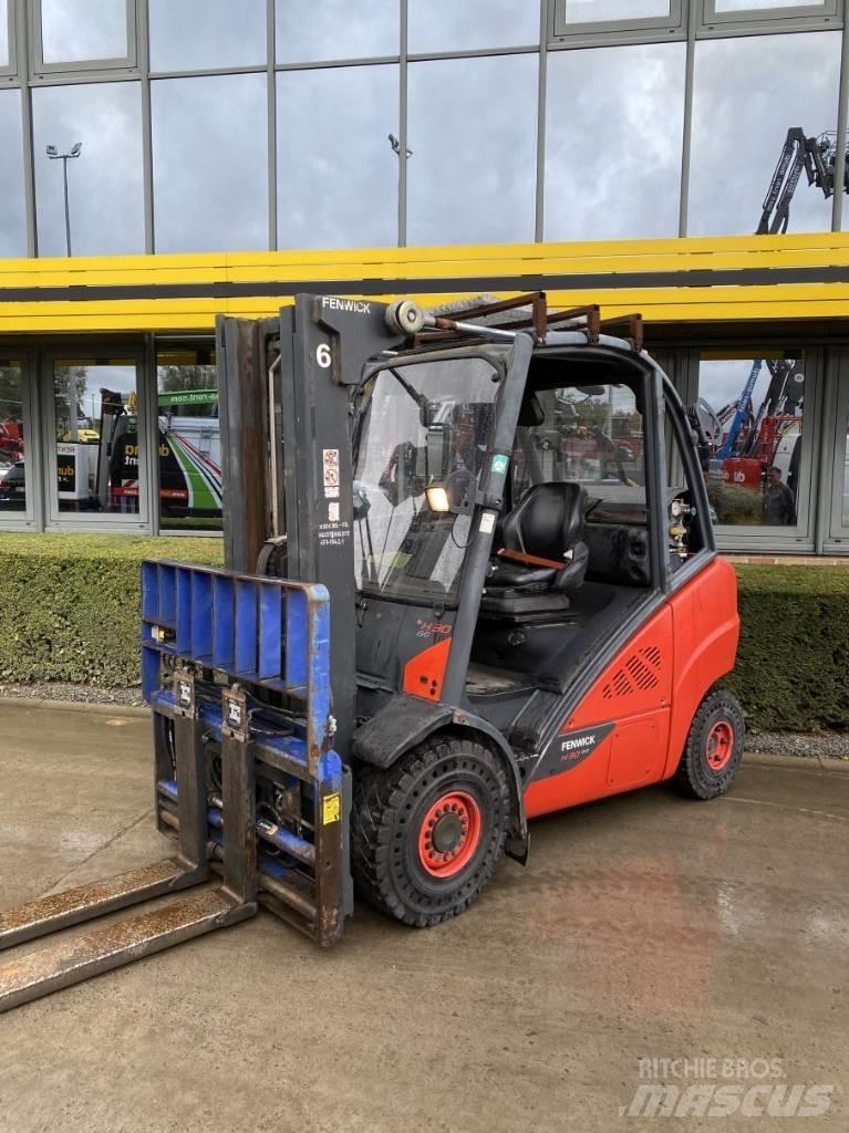 Linde H 30 CNG-02 Plinski viljuškari