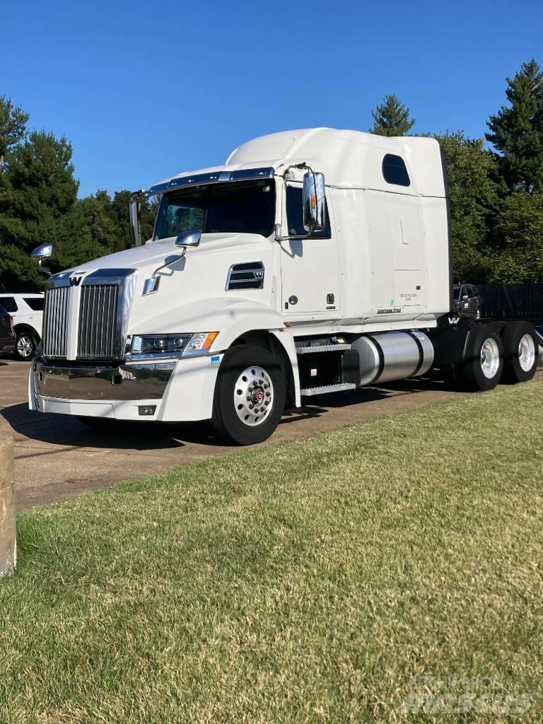 Western Star 5700 XE Tegljači