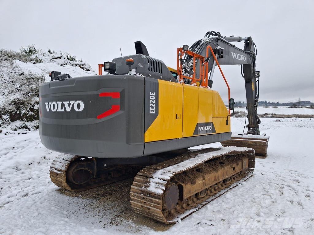 Volvo EC220E Bageri guseničari