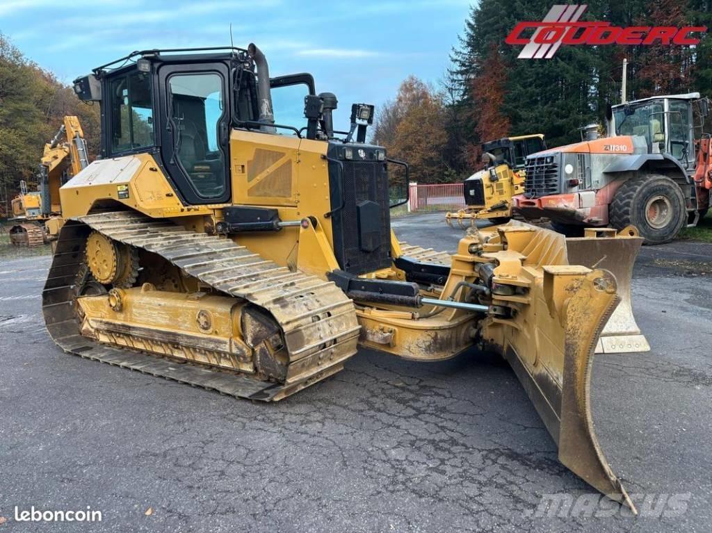 CAT D 5 Buldožeri guseničari