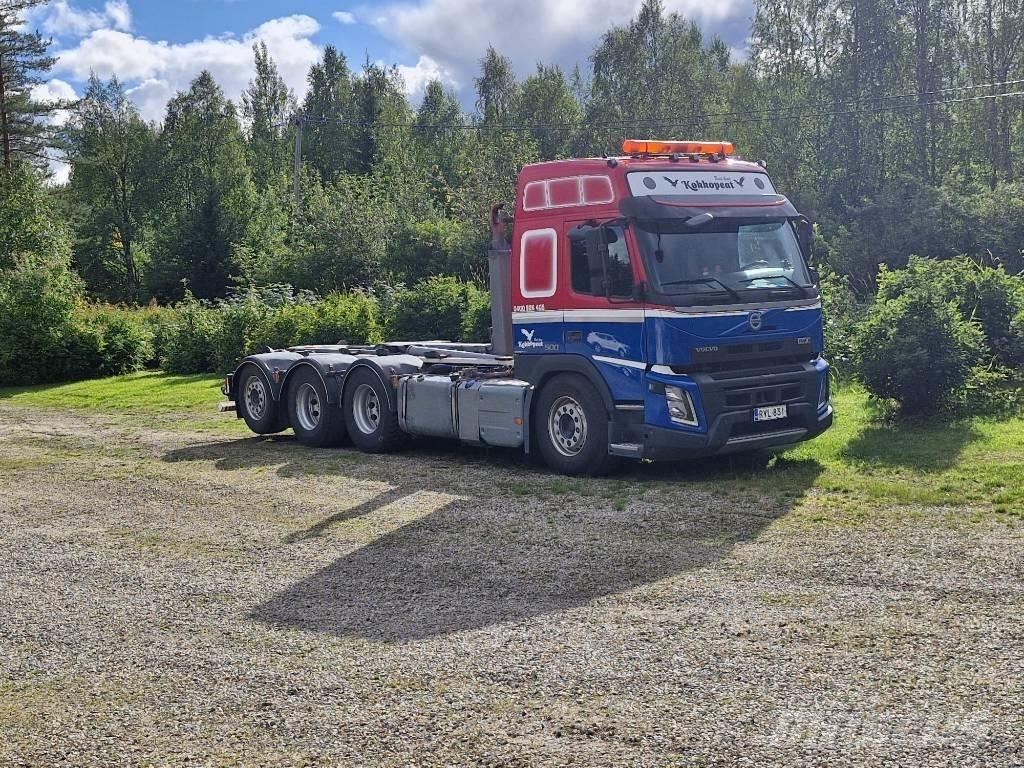 Volvo 500 FMX Rol kiper kamioni sa kukom za podizanje tereta