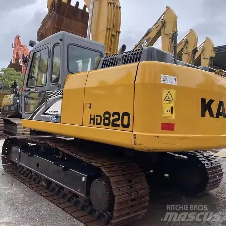 Kato HD820 Bageri guseničari