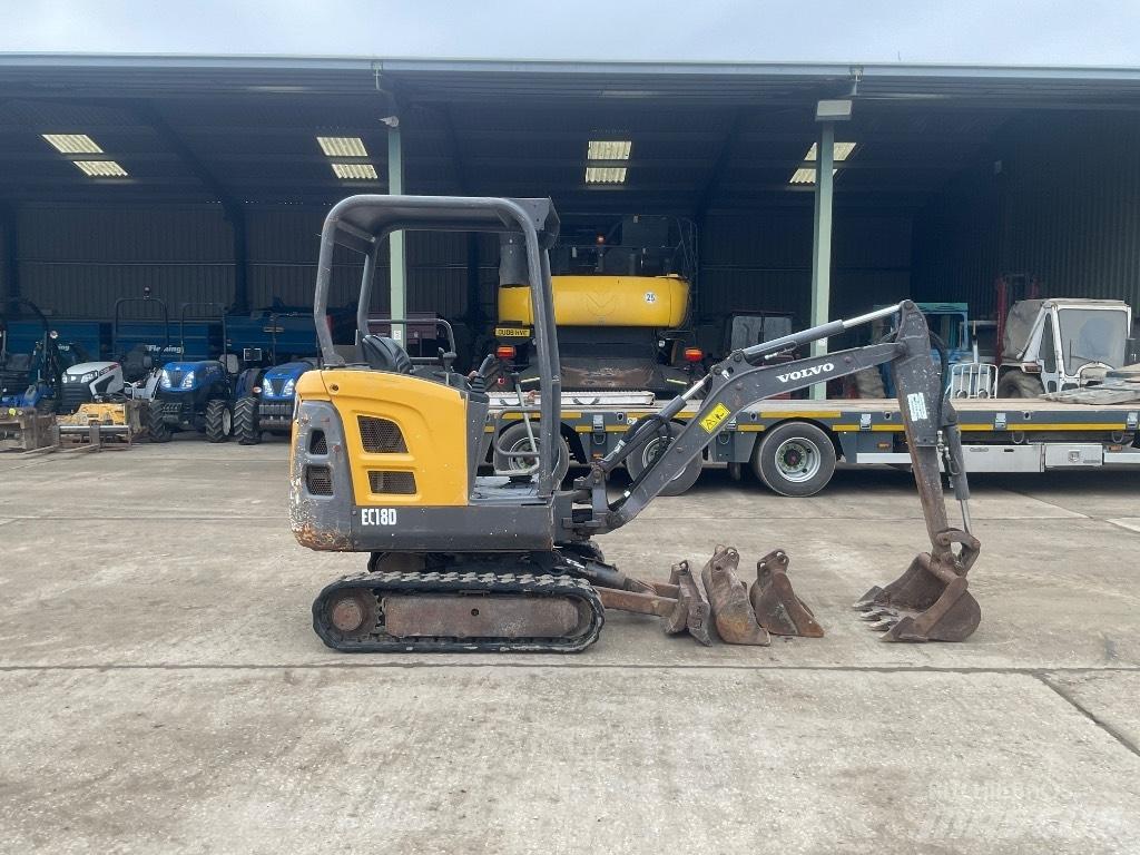 Volvo EC 18 Mini bageri < 7t