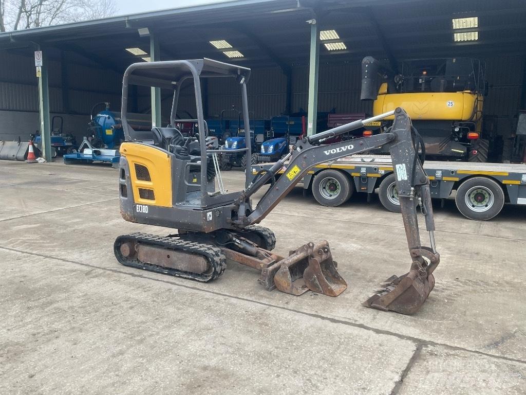 Volvo EC 18 Mini bageri < 7t