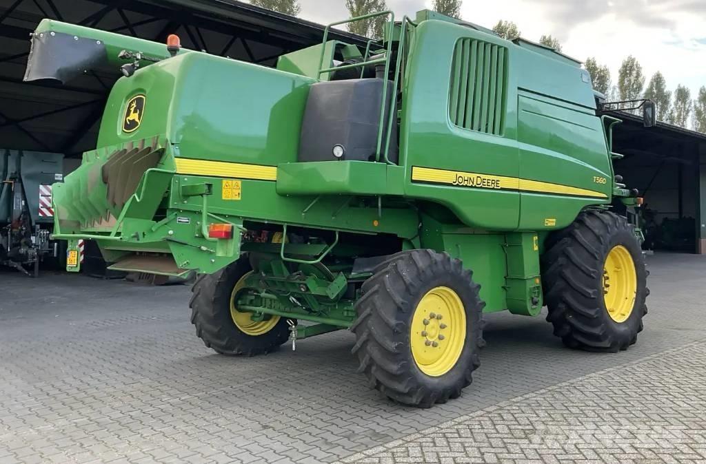 John Deere T 560 Kombajni