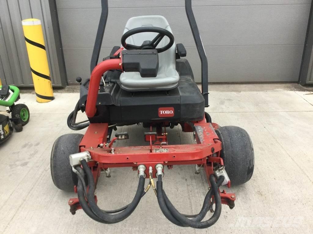 Toro 3250D Traktorske kosilice