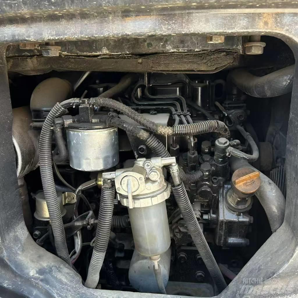 Komatsu 35 Bageri guseničari