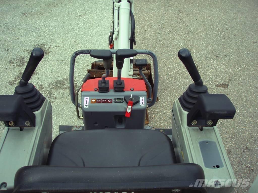Takeuchi TB 210 R Mini bageri < 7t