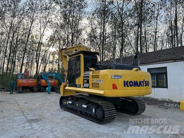 Komatsu PC200-8 Bageri guseničari