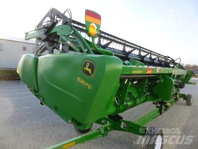 John Deere 630 F Glave hederi za kombajne