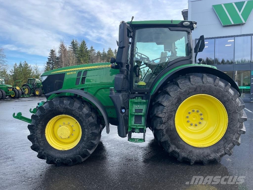 John Deere 6230R Traktori