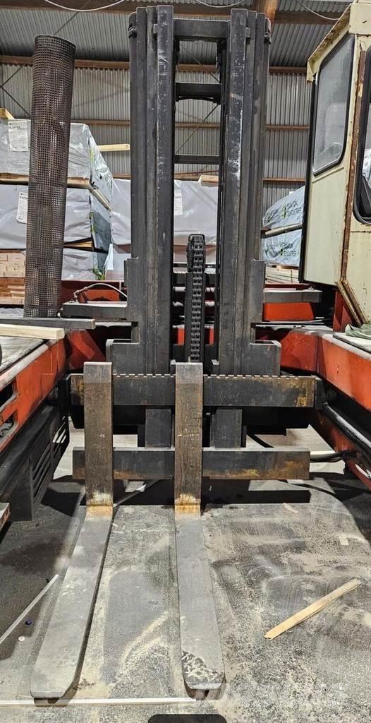 Kalmar DFQ 40 Bočni viljuškari