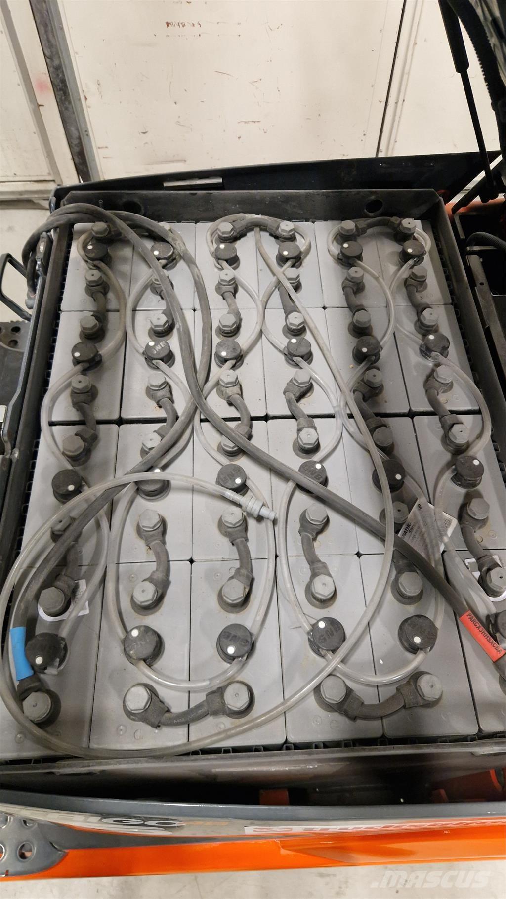 Toyota 8FBEK16T Električni viljuškari