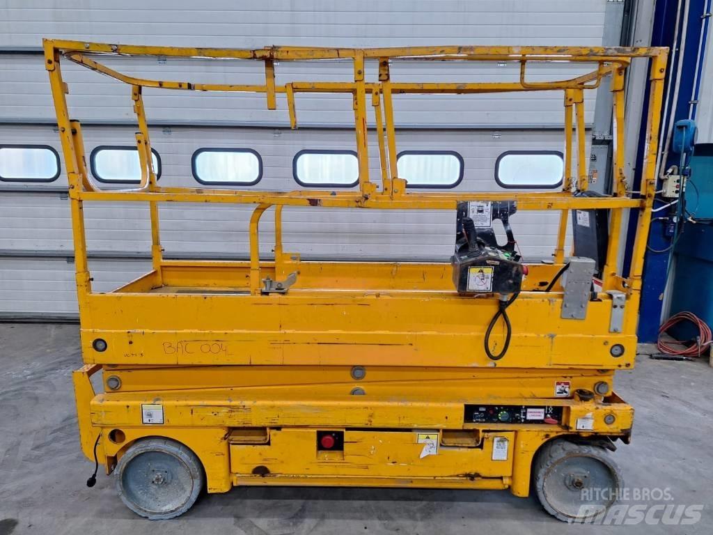 Haulotte Compact 8 Makazaste platforme
