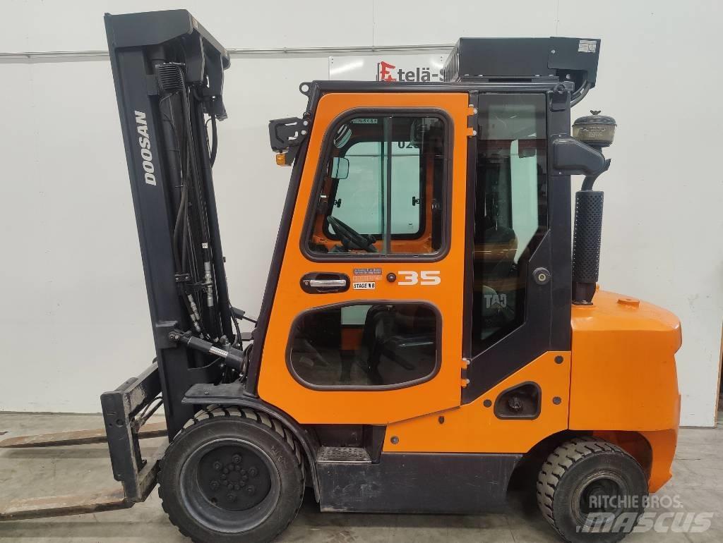 Doosan D 35 C-7 Dizelski viljuškari