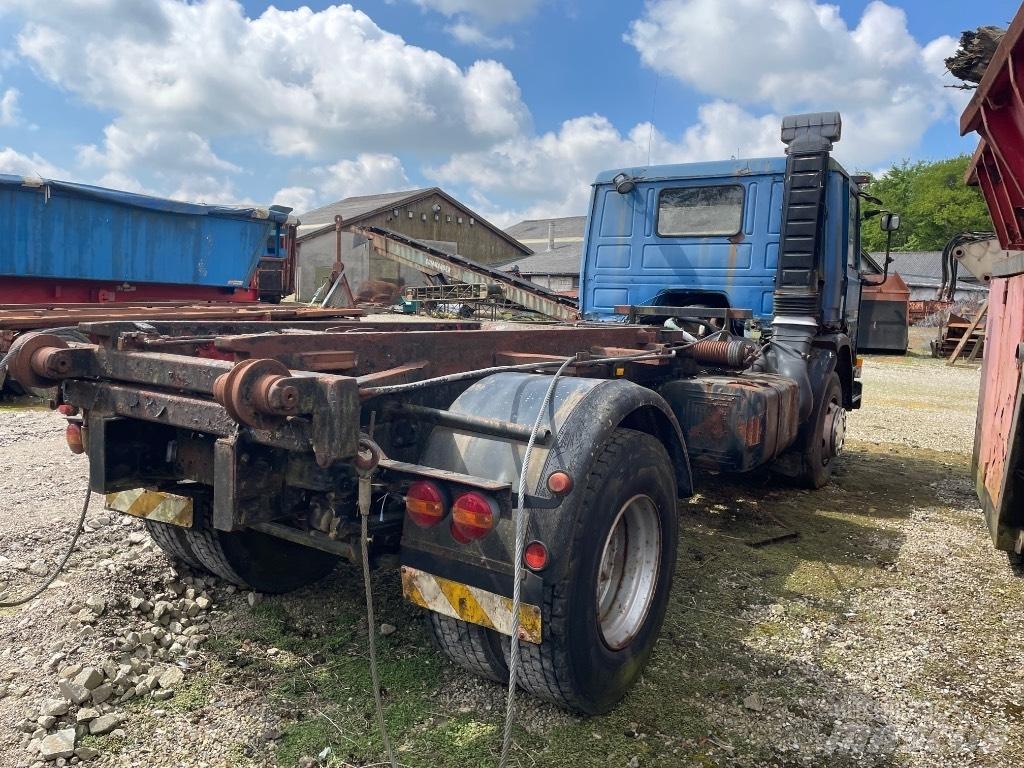 Scania 82M Kamioni za podizanje kablova