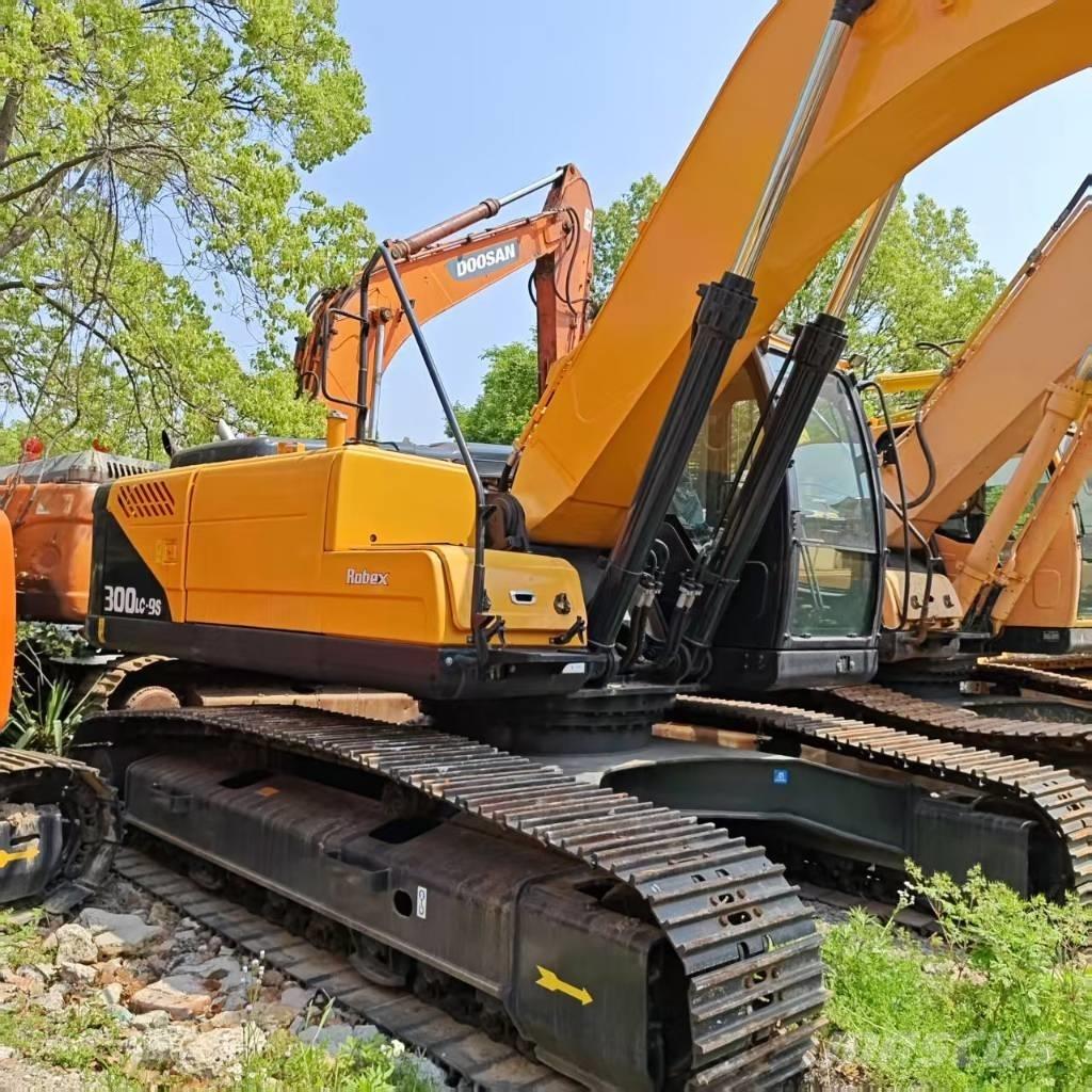 Hyundai R300LC-9S Bageri guseničari