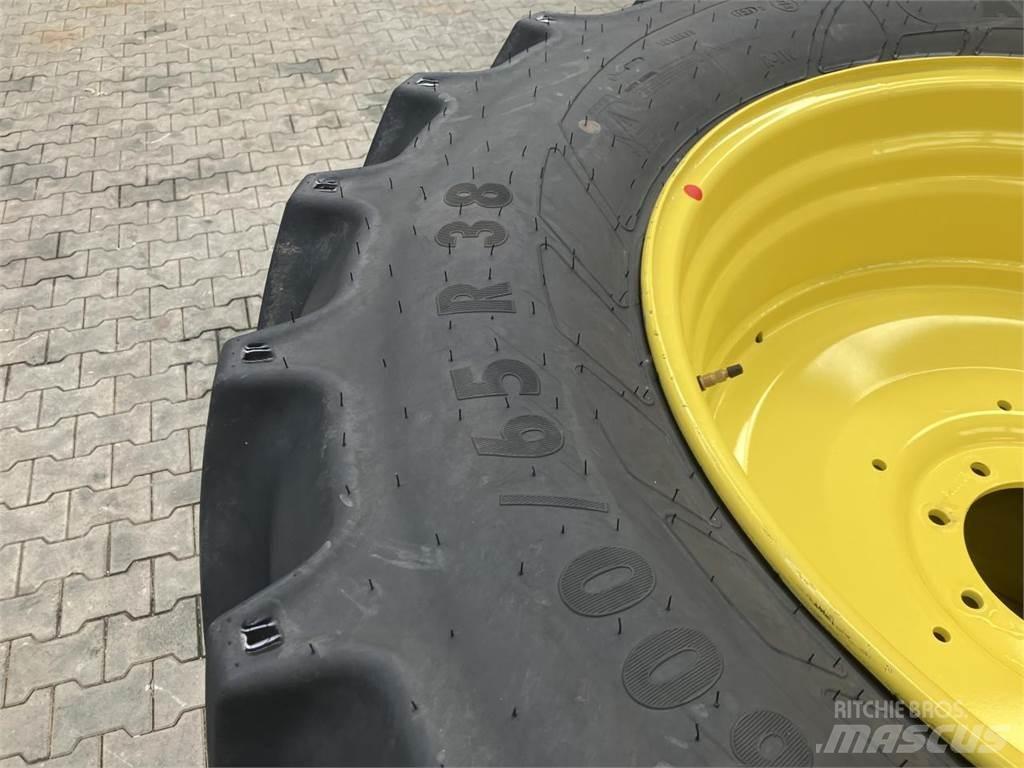 Mitas 600/65R38 Gume, točkovi i felne