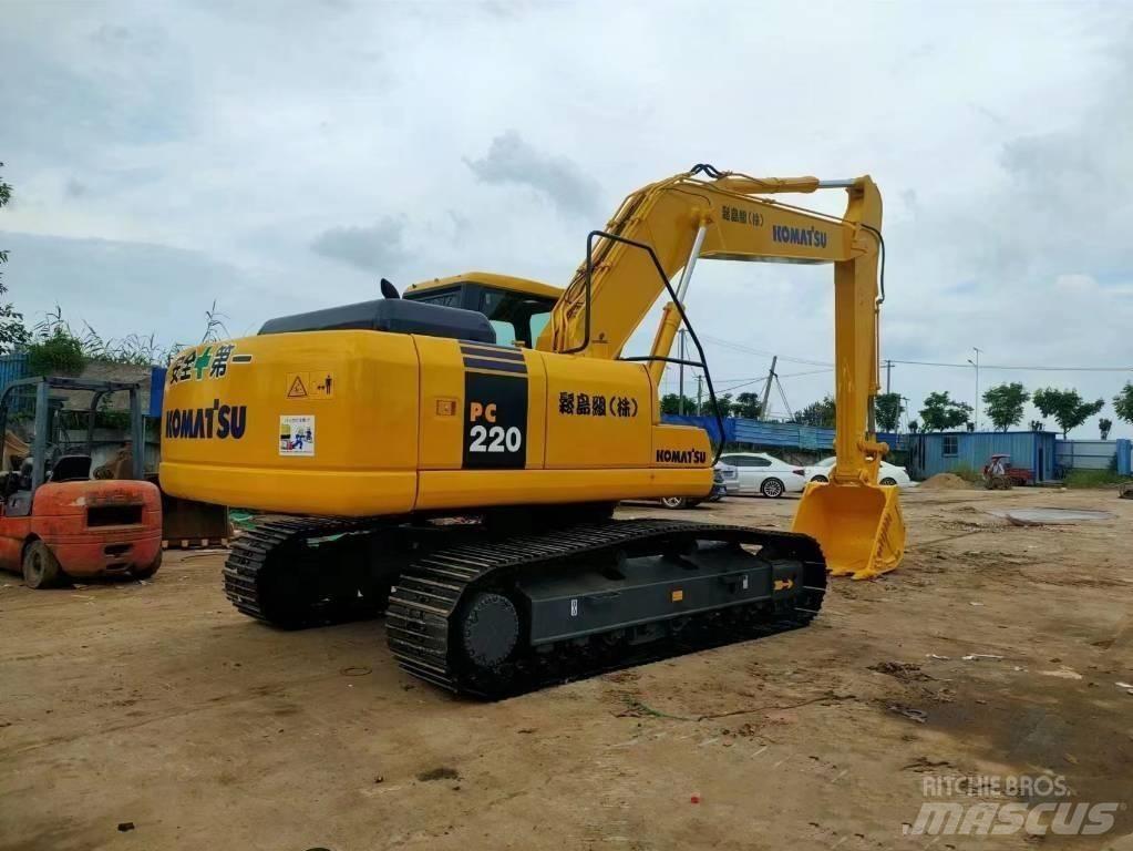 Komatsu pc220-7 Bageri guseničari