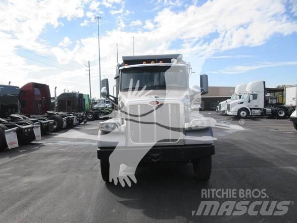 Peterbilt 567 Kiperi kamioni