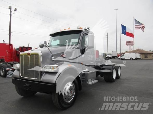 Peterbilt 567 Tegljači