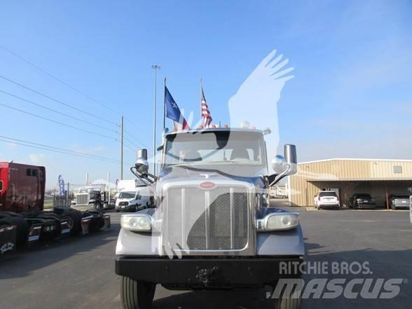 Peterbilt 567 Tegljači