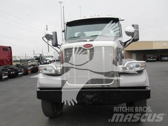 Peterbilt 567 Tegljači