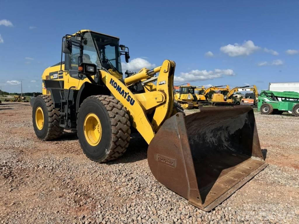 Komatsu WA 320 Utovarivači na točkove