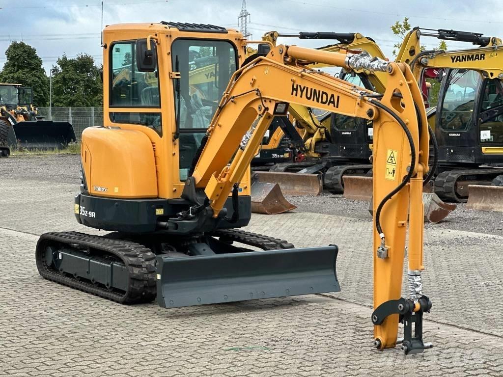 Hyundai R35Z 9A Mini bageri < 7t