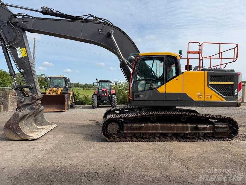 Volvo EC 300 EL Bageri guseničari