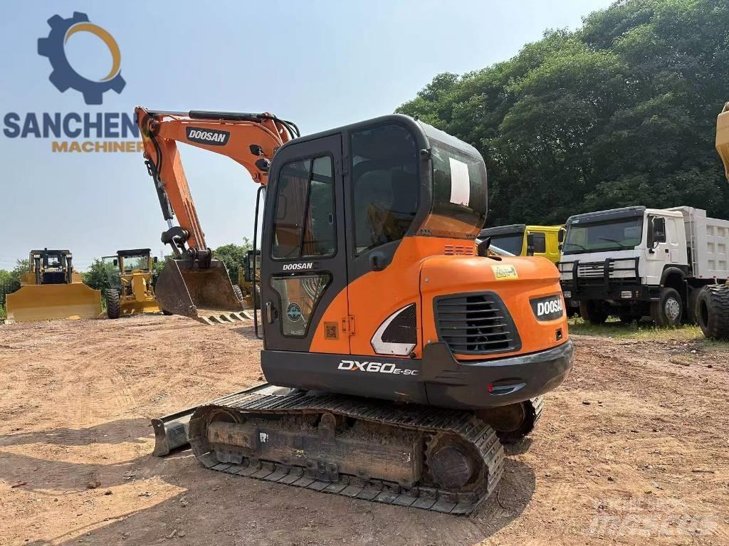 Doosan DX 60 Bageri guseničari