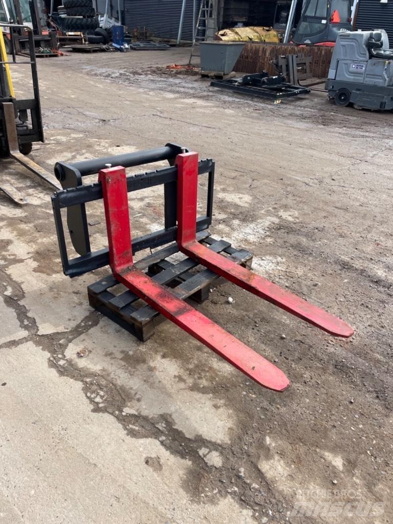 Manitou 5000kg Ostale komponente za građevinarstvo