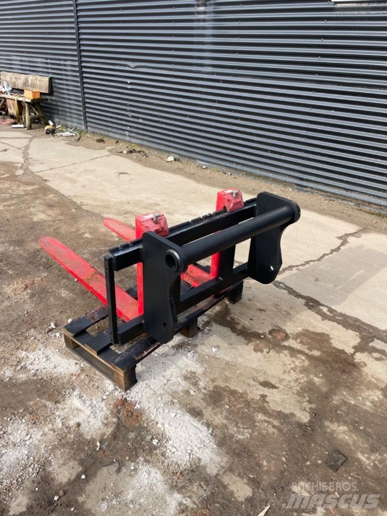 Manitou 5000kg Ostale komponente za građevinarstvo
