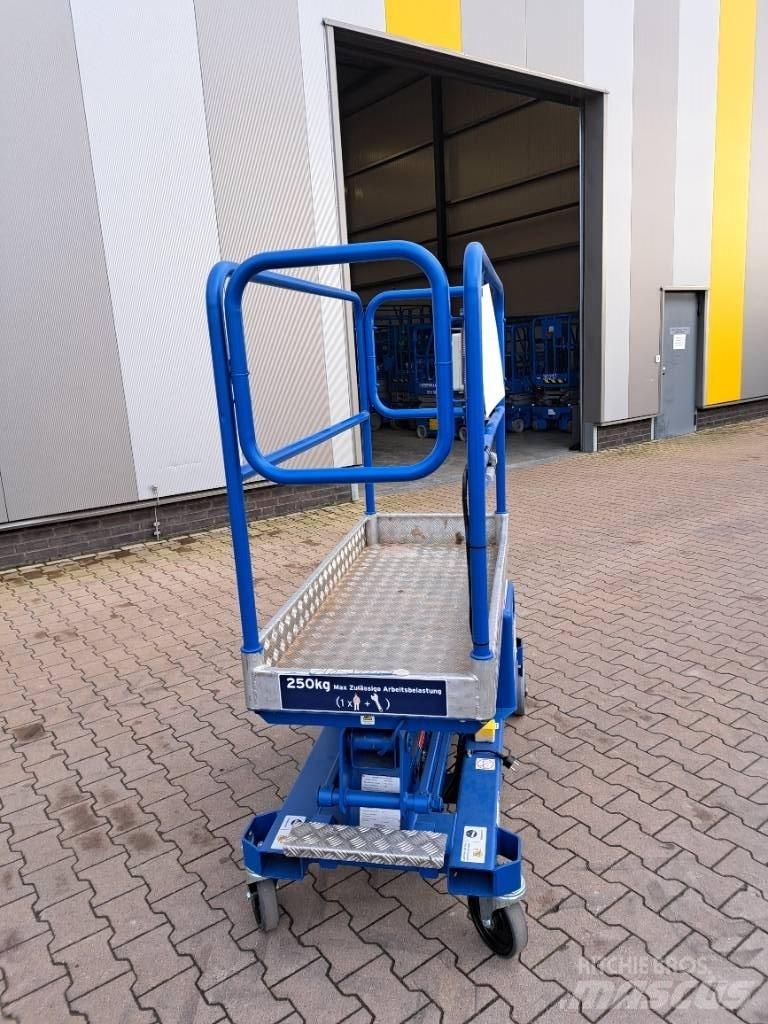JLG Power Tower Ostali kranovi i platforme