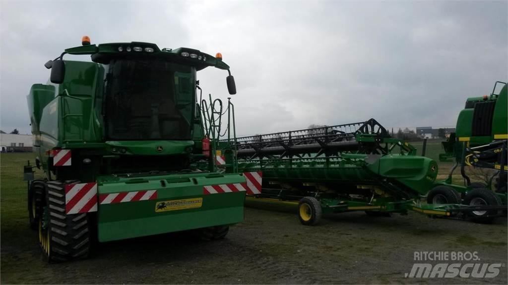 John Deere S685 Kombajni