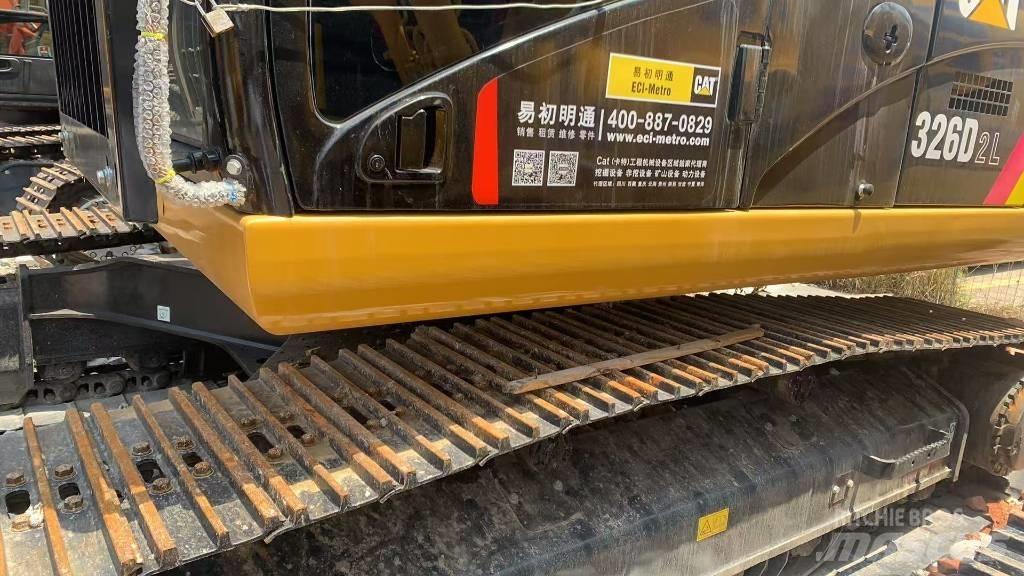 CAT 326 F Bageri guseničari